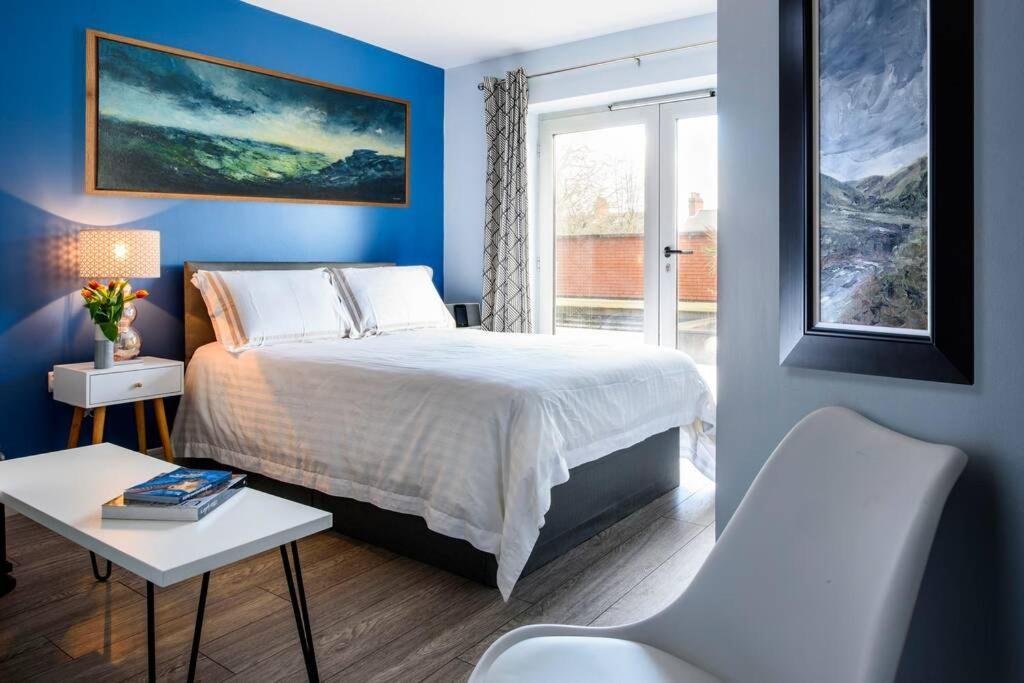 Luxury City Apartment Underground Parking 5* Belfast Exterior photo